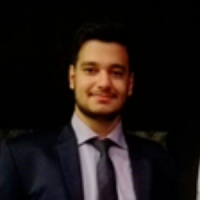 حسین حکمتی