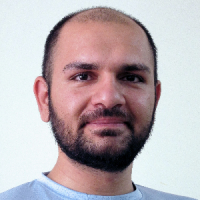 علیرضا قائدشرف
